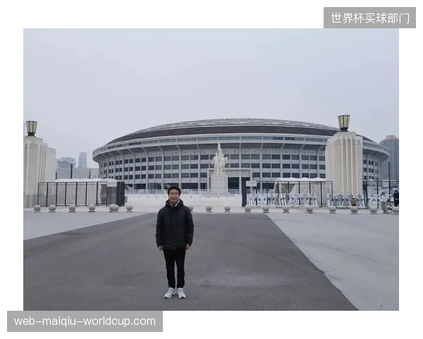 北京国安工体新主场的“球迷共创空间”，成功将IP衍生品设计权下放给300位核心会员